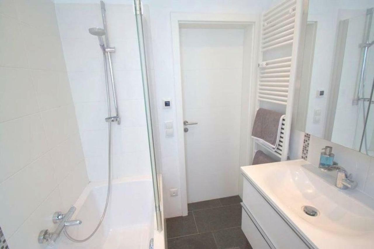 B1 Apartment